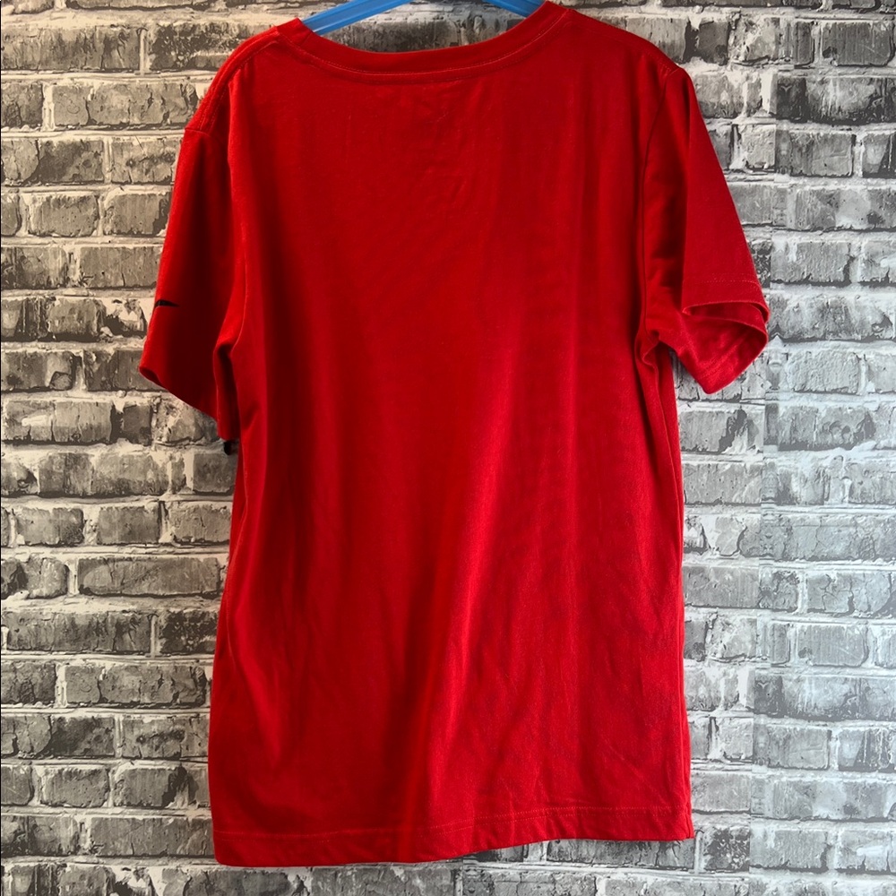Boy's Nike Kids Red Ballers Graphic‎ Tee - Picture 3 of 5